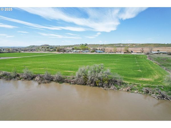 4460 Hwy 201, Ontario, OR 97914