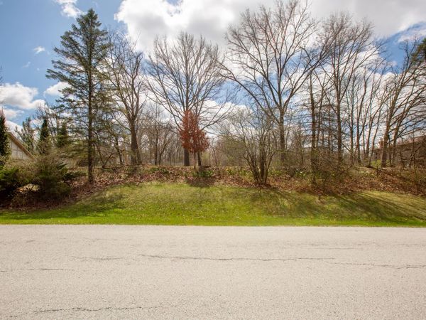 2701 E Richton Road, Crete, IL 60417