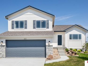 8227 N 175 Street, Bennington, NE 68007