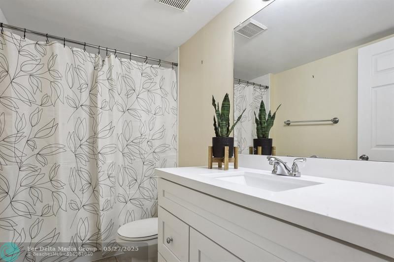 5051 Wiles Road, Unit 201, Coconut Creek, FL 33073 Photo