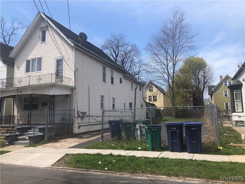 396 Guilford Street, Buffalo, NY 14211 Main Photo