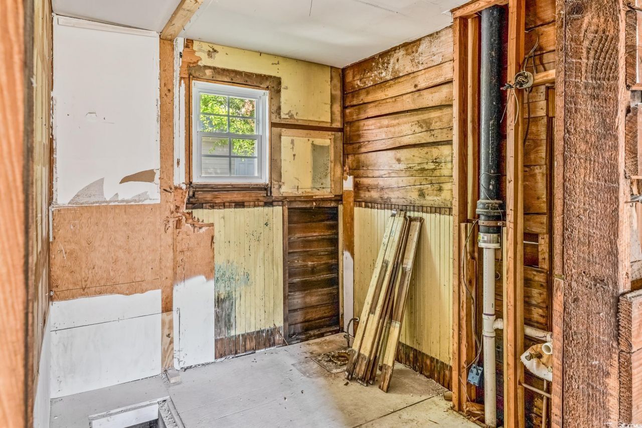 213 Dozier St. Photo 10