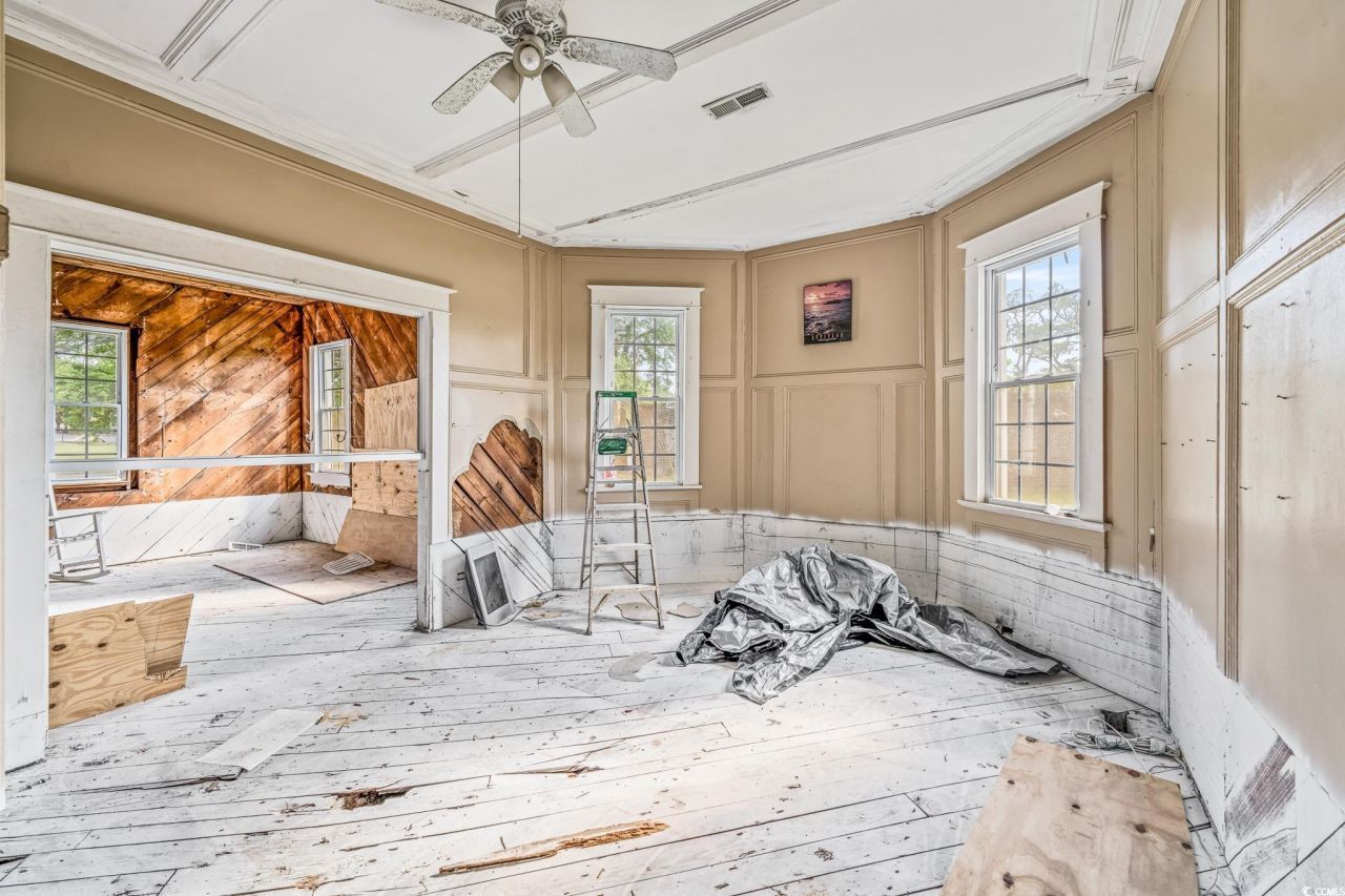 213 Dozier St. Photo 7