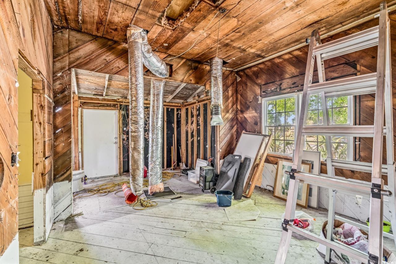 213 Dozier St. Photo 9