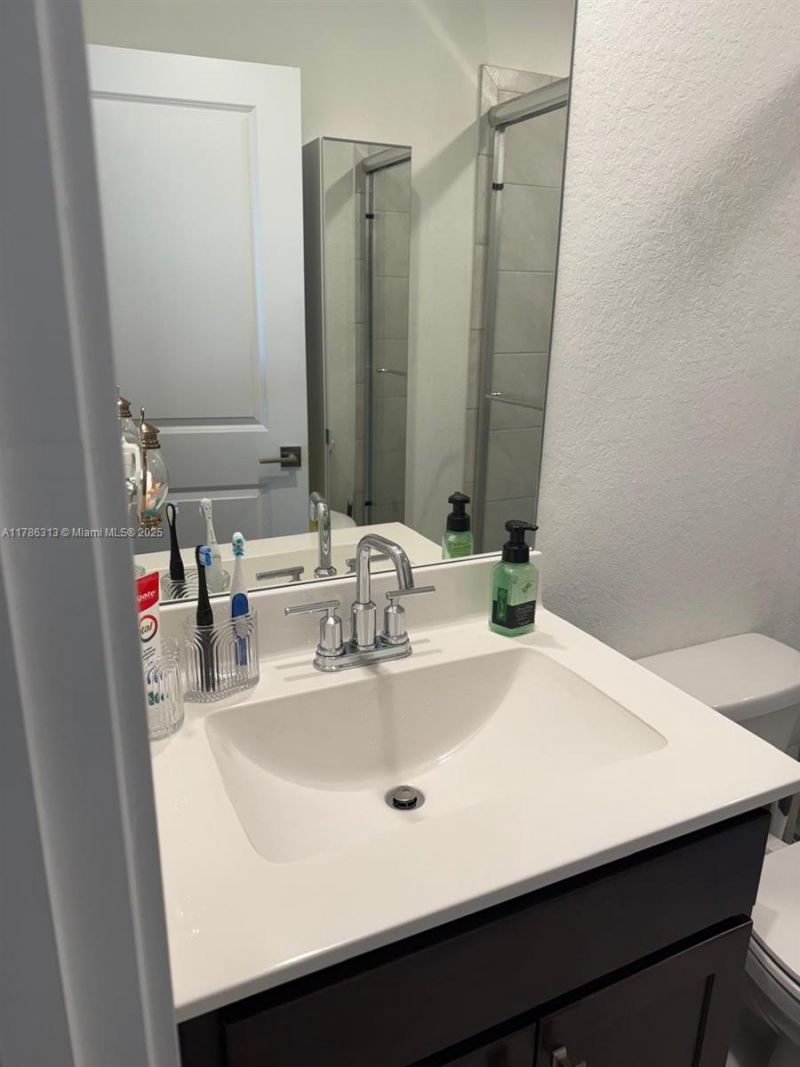 2469 SE 10th St, Homestead, FL 33035 Photo