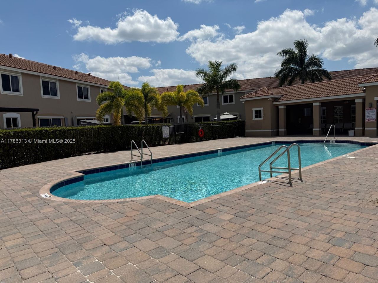 2469 SE 10th St, Homestead, FL 33035 Photo