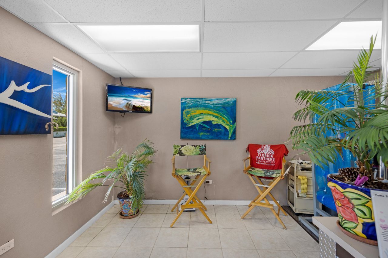 89015 Overseas Highway, Unit 5, Tavernier, FL 33070 Photo