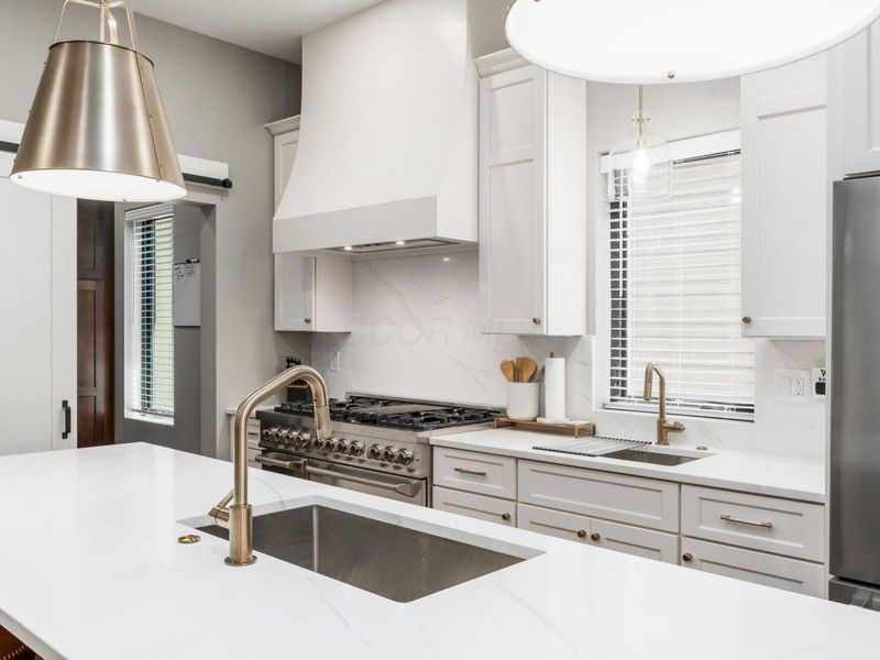 496 W 1st Avenue, Columbus, OH 43201 Photo 20