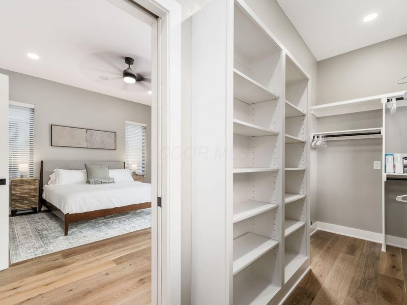 496 W 1st Avenue, Columbus, OH 43201 Photo 44