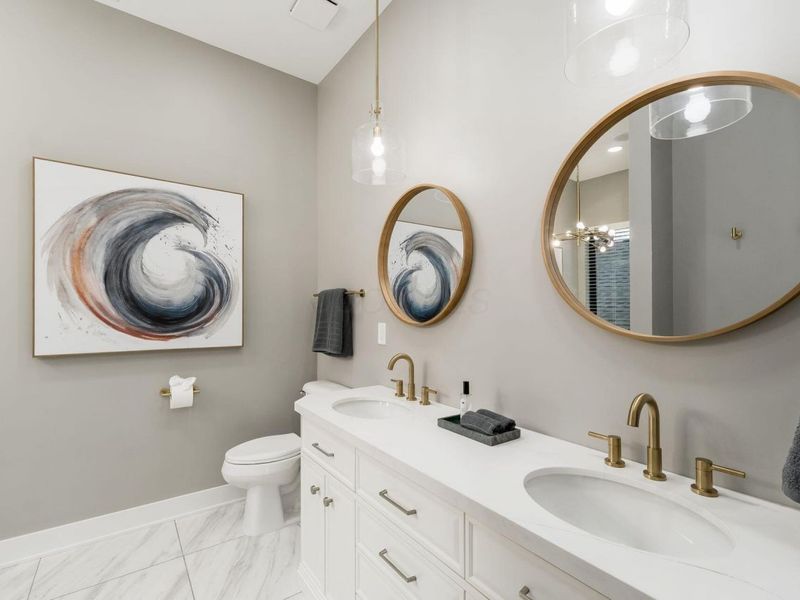 496 W 1st Avenue, Columbus, OH 43201 Photo 46