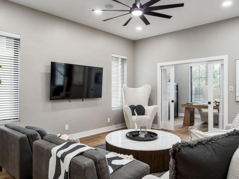 496 W 1st Avenue, Columbus, OH 43201 Photo 5