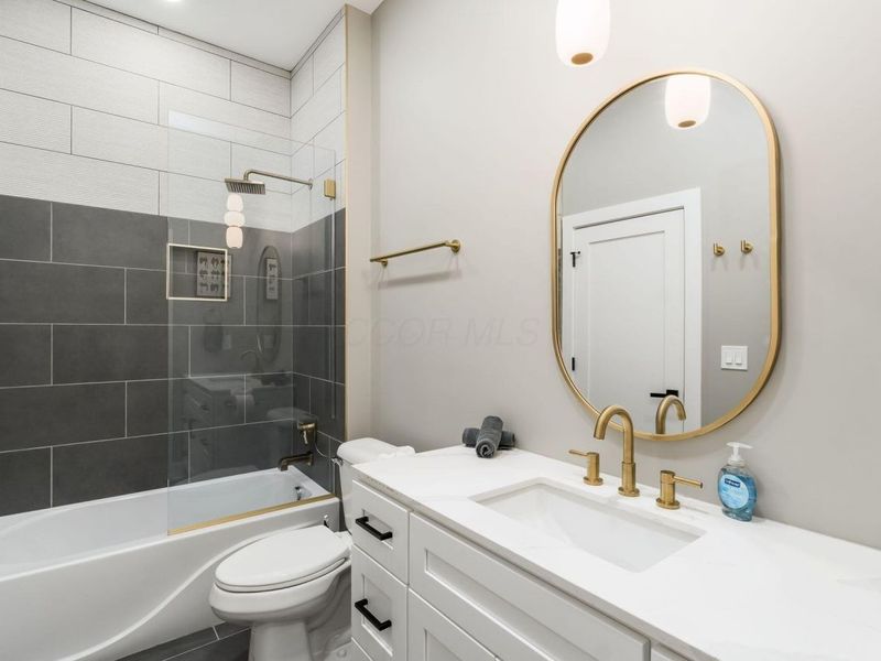 496 W 1st Avenue, Columbus, OH 43201 Photo 79