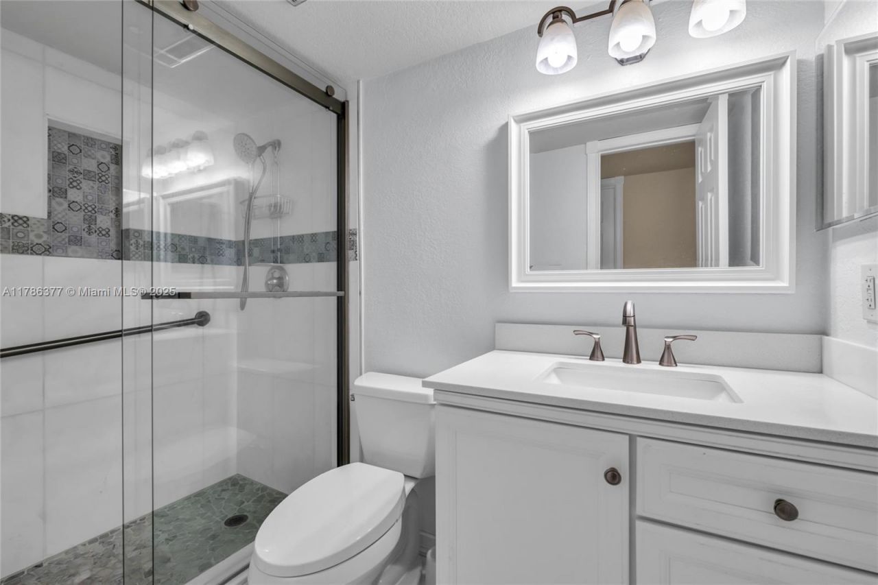 281 S Hollybrook Dr, Unit 106, Pembroke Pines, FL 33025 Photo