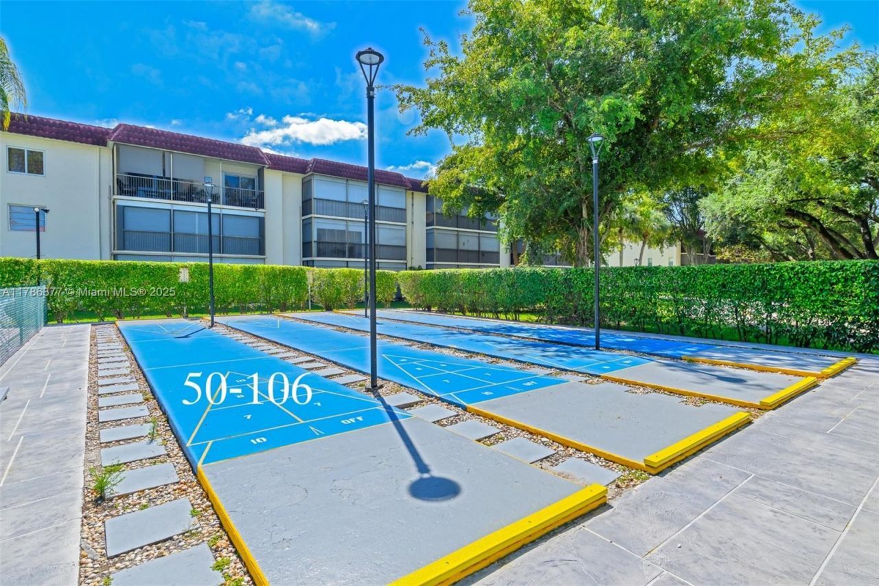 281 S Hollybrook Dr, Unit 106, Pembroke Pines, FL 33025 Photo