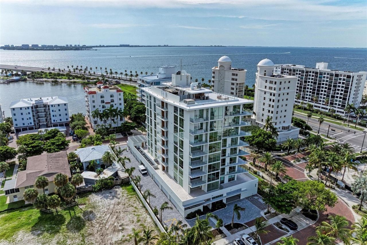 111 Golden Gate Point, Unit 402, Sarasota, FL 34236 Photo