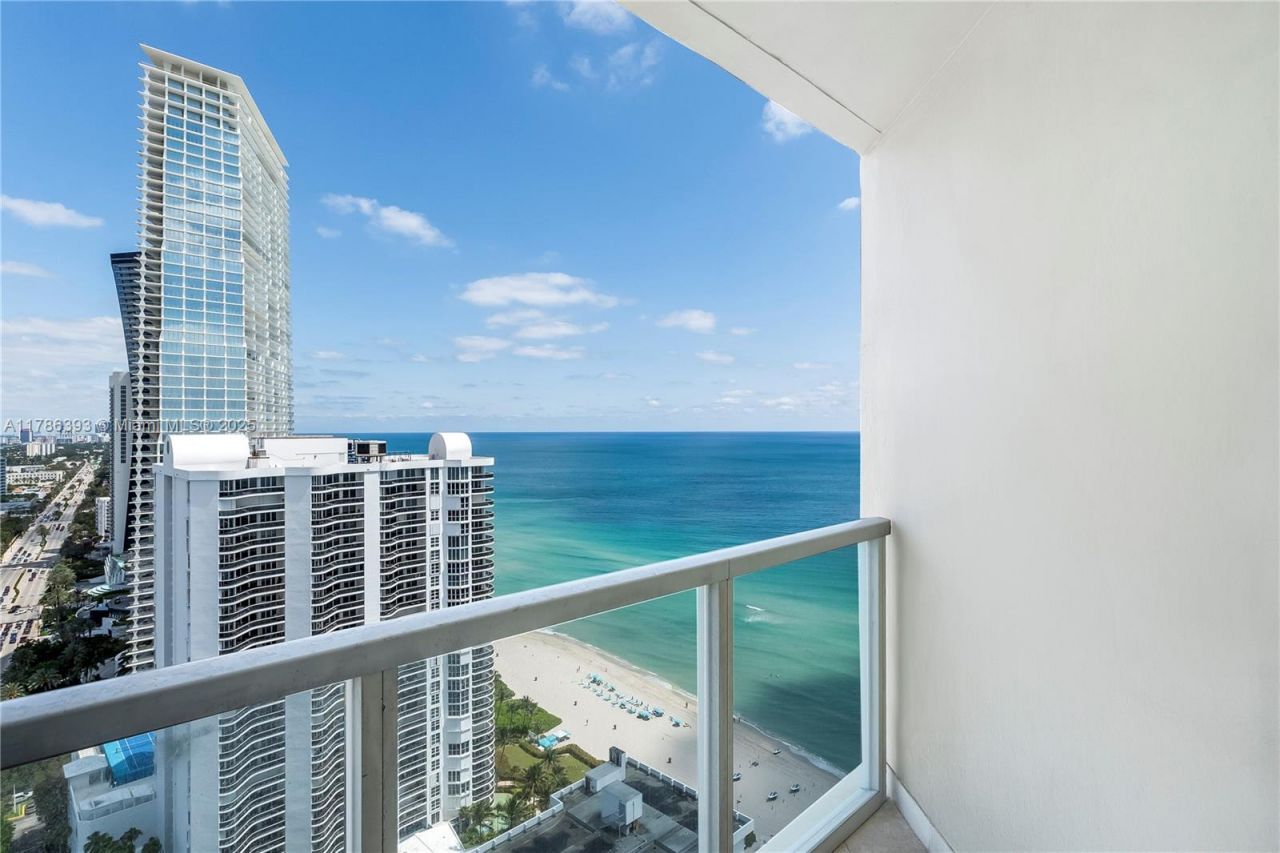 16699 Collins Ave, Unit 3107, Sunny Isles Beach, FL 33160 Photo