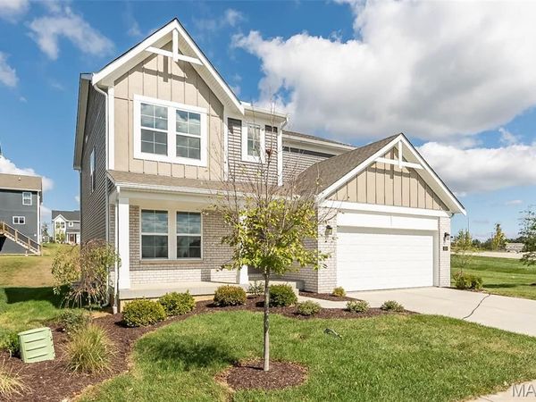 215 Townshead Way, O'Fallon, MO 63368