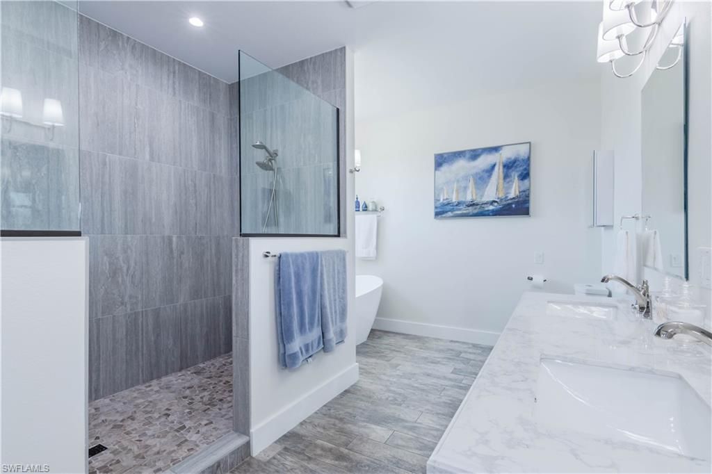 14696 Indigo Lakes Cir, Naples, FL 34119 Photo