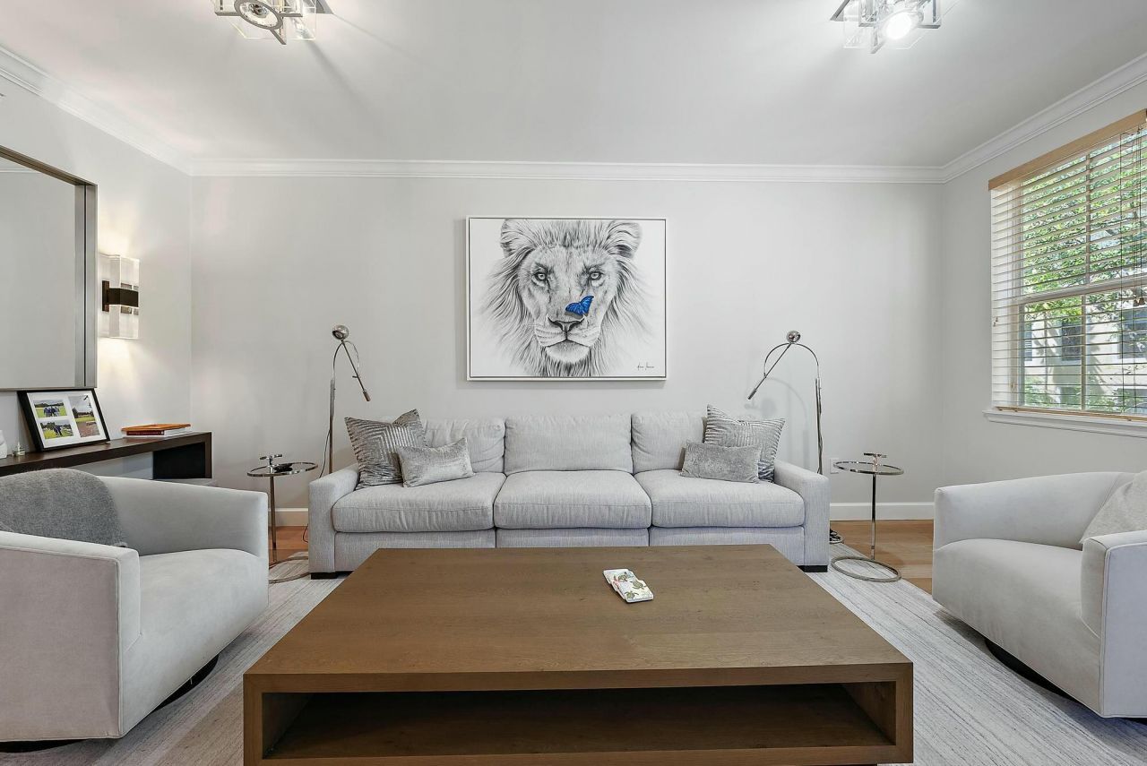 696 Fern Street, West Palm Beach, FL 33401 Photo