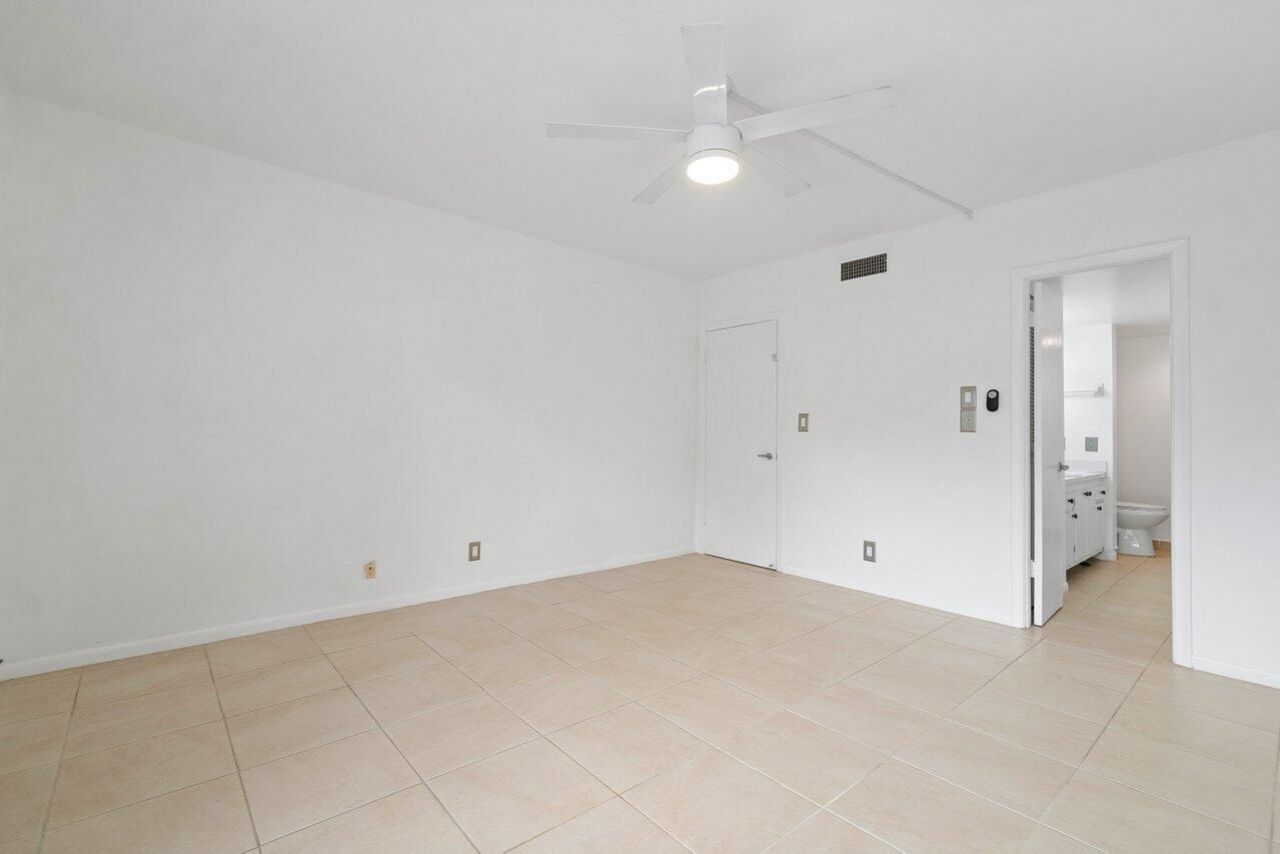 250 NE 20th Street, Unit 2250, Boca Raton, FL 33431 Photo