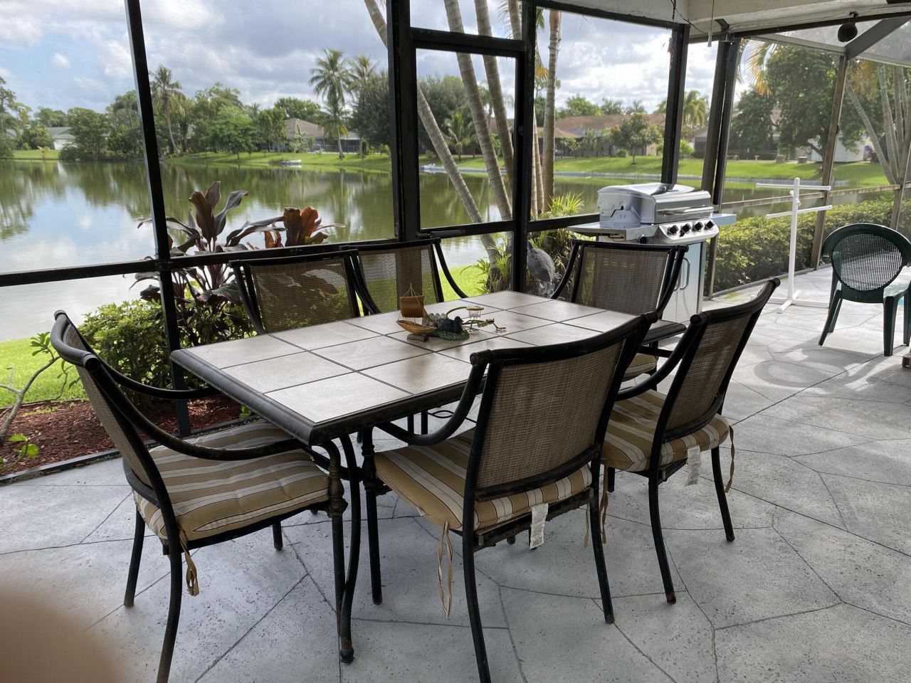 191 Parkwood Drive, Royal Palm Beach, FL 33411 Photo