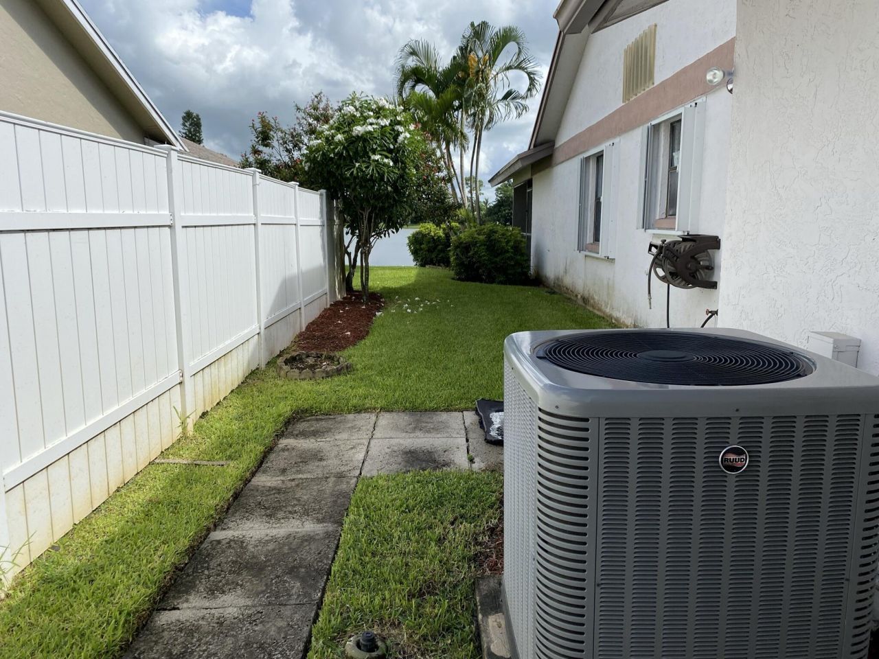 191 Parkwood Drive, Royal Palm Beach, FL 33411 Photo