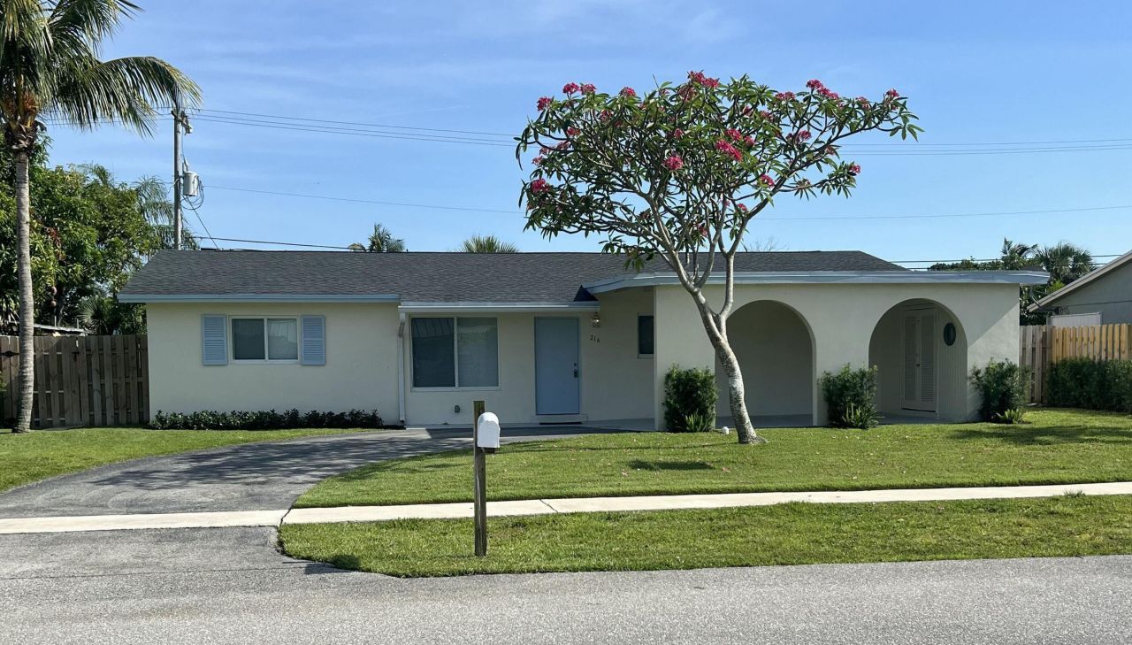 214 SW 3rd Street, Boca Raton, FL 33432 Photo