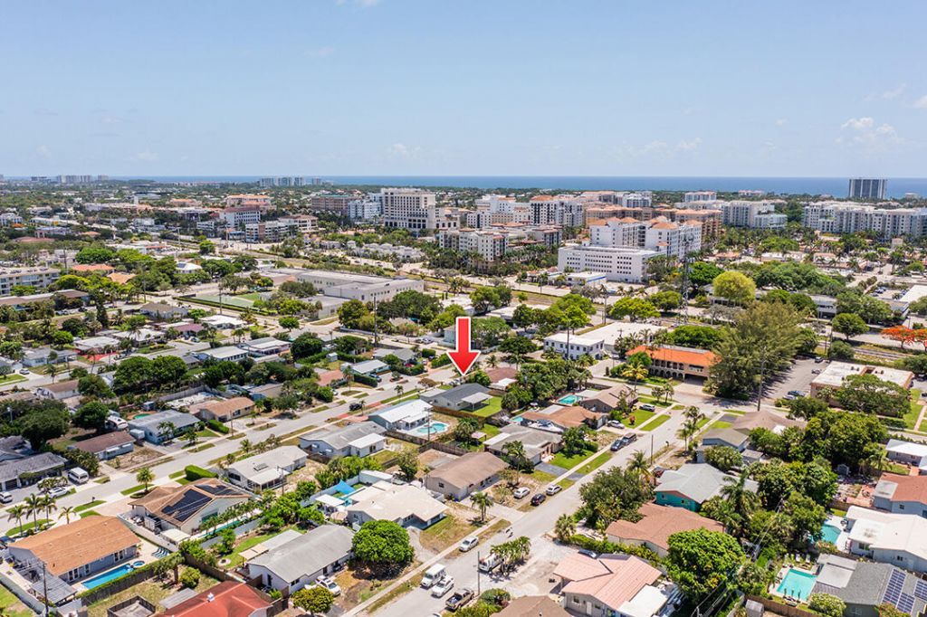 214 SW 3rd Street, Boca Raton, FL 33432 Photo