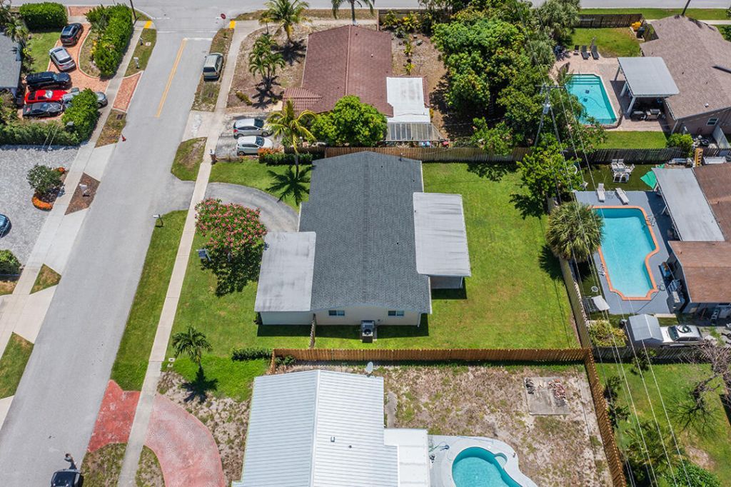 214 SW 3rd Street, Boca Raton, FL 33432 Photo