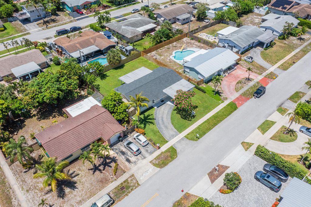 214 SW 3rd Street, Boca Raton, FL 33432 Photo