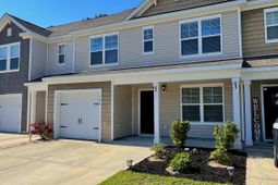 703 Hilchot Drive photo 4