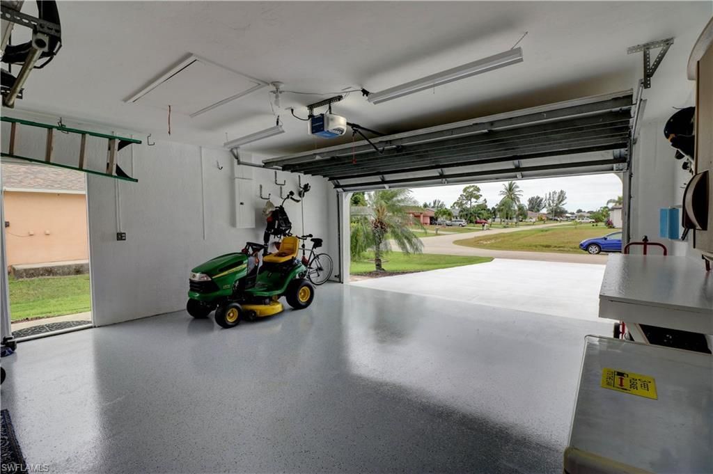 2019 SW 43rd Ter, Cape Coral, FL 33914 Photo