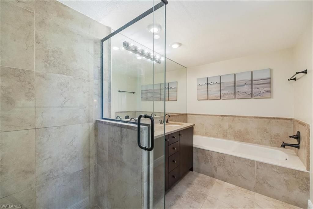 6025 Chardonnay Ln, Unit 103, Naples, FL 34119 Photo