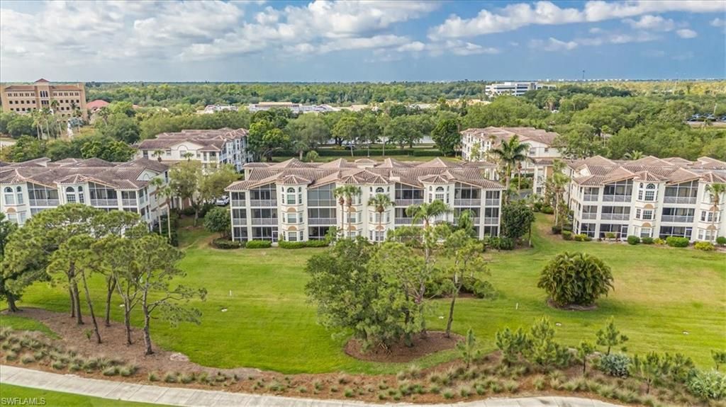 6025 Chardonnay Ln, Unit 103, Naples, FL 34119 Photo