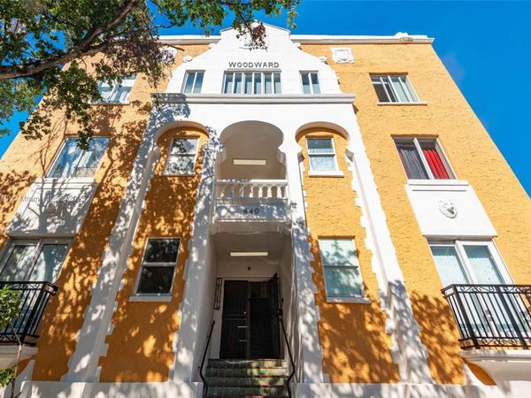 440 SW 5th Ave, Miami, FL 33130