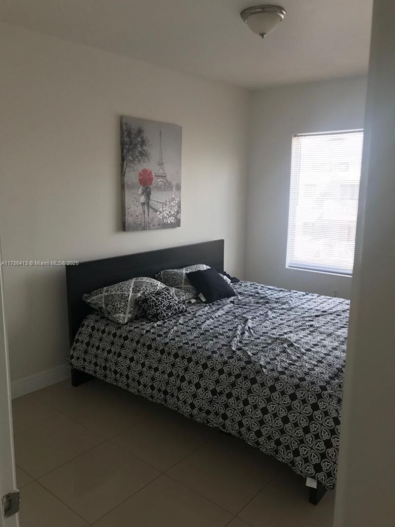 440 SW 5th Ave, Miami, FL 33130 Photo