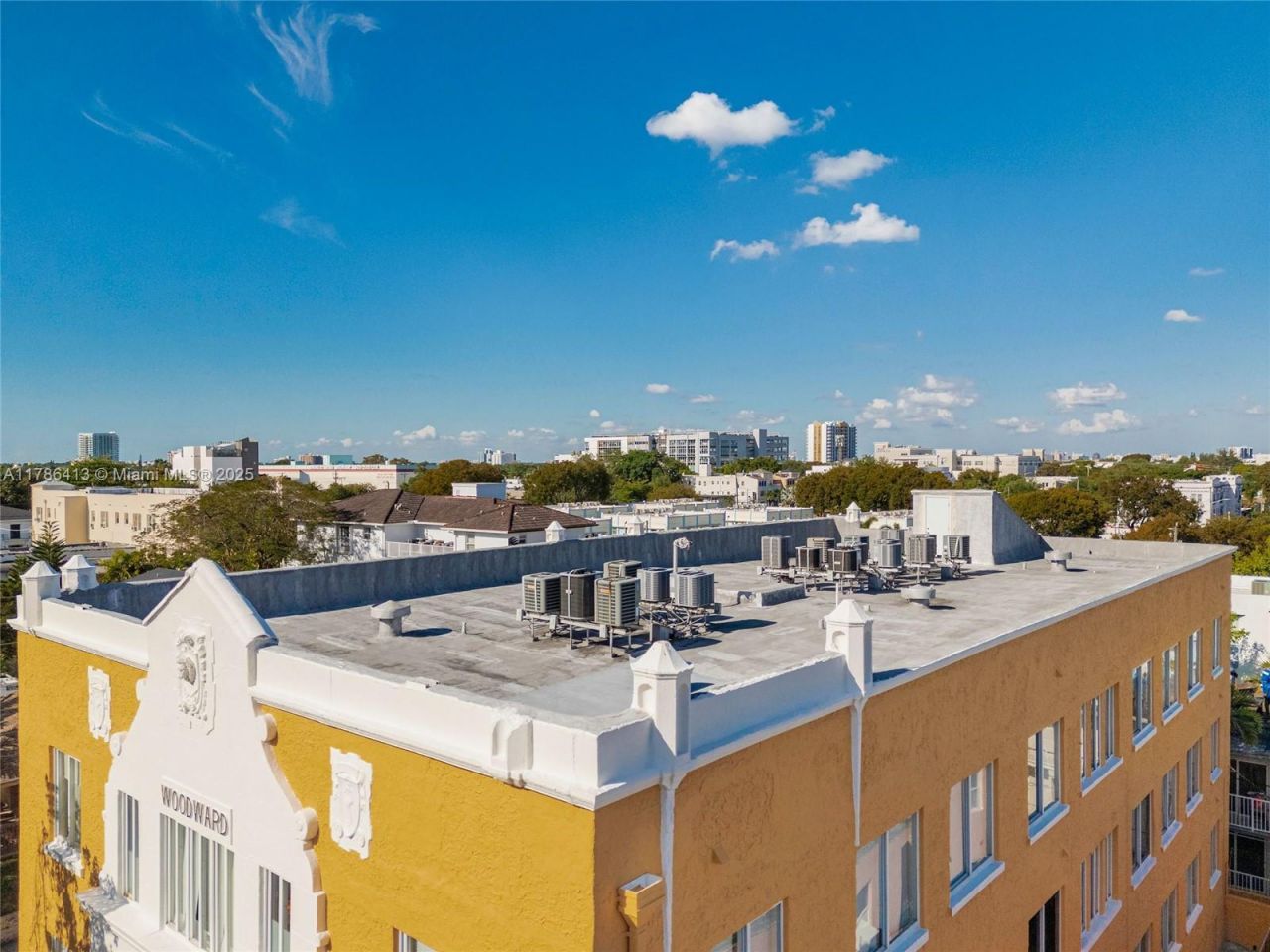 440 SW 5th Ave, Miami, FL 33130 Photo