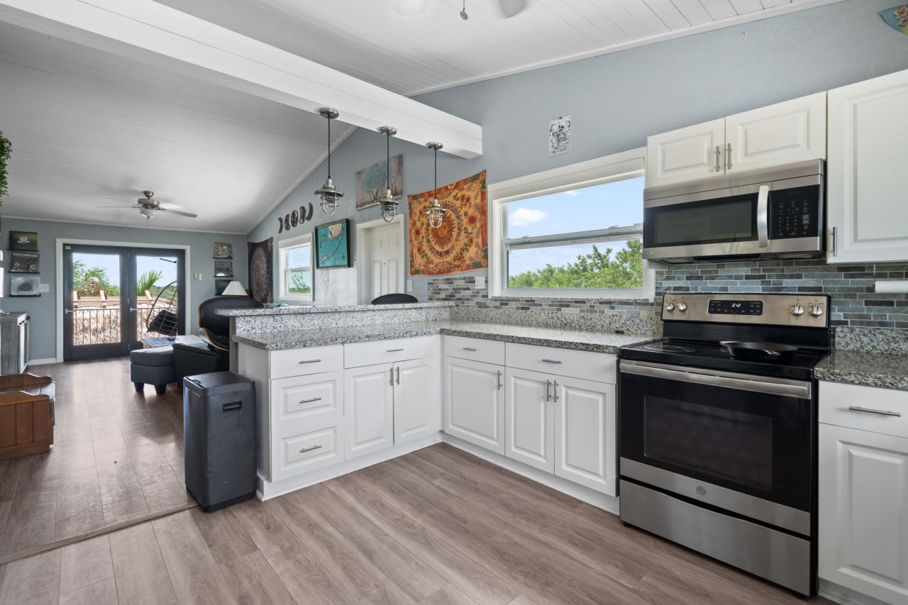 3746 Park Avenue, Big Pine Key, FL 33043 Photo