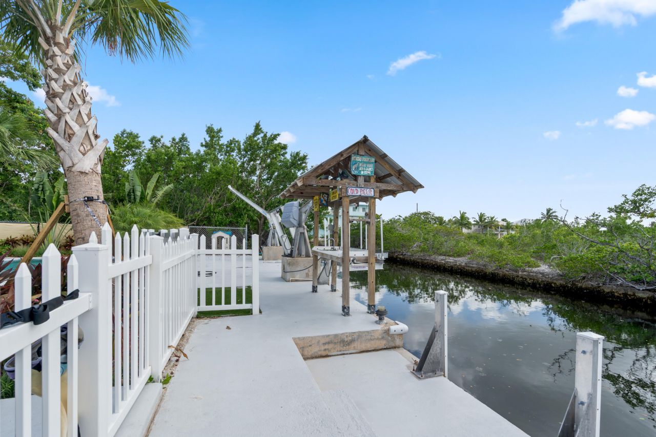 3746 Park Avenue, Big Pine Key, FL 33043 Photo