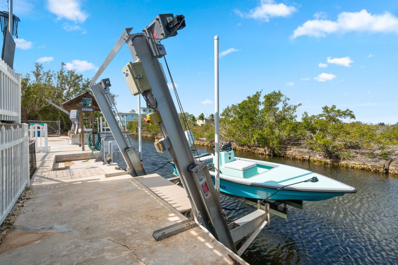 3746 Park Avenue, Big Pine Key, FL 33043 Photo