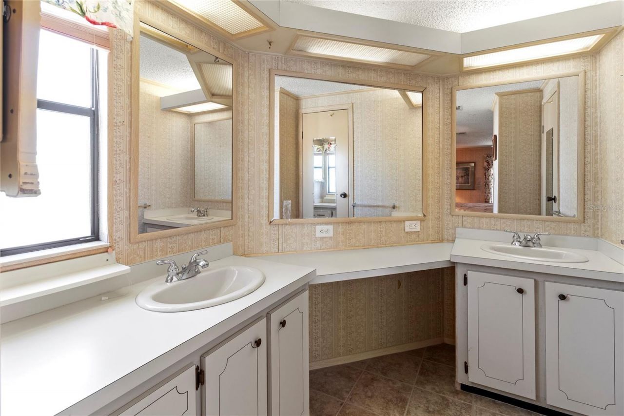 77 Spoonbill Lane, Ellenton, FL 34222 Photo