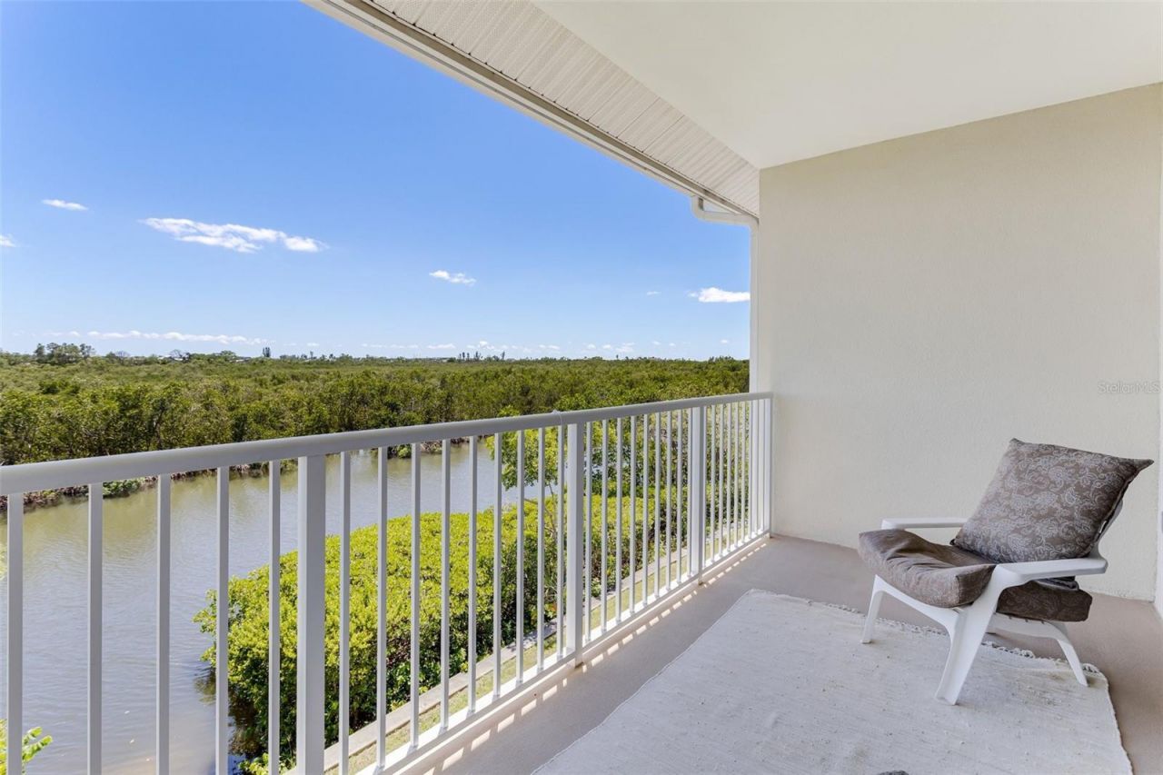 3248 Mangrove Point Drive, Ruskin, FL 33570 Photo