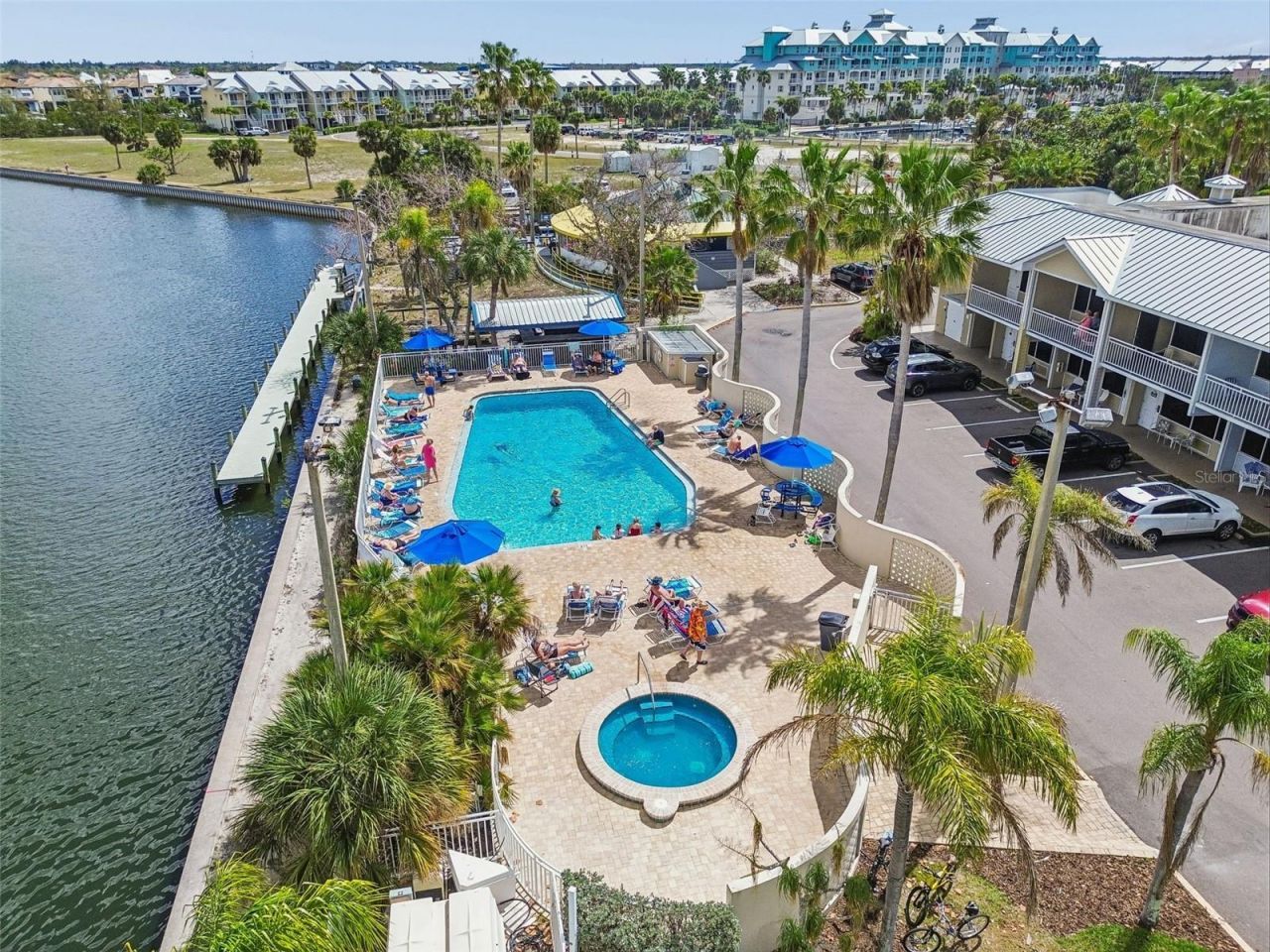 3248 Mangrove Point Drive, Ruskin, FL 33570 Photo
