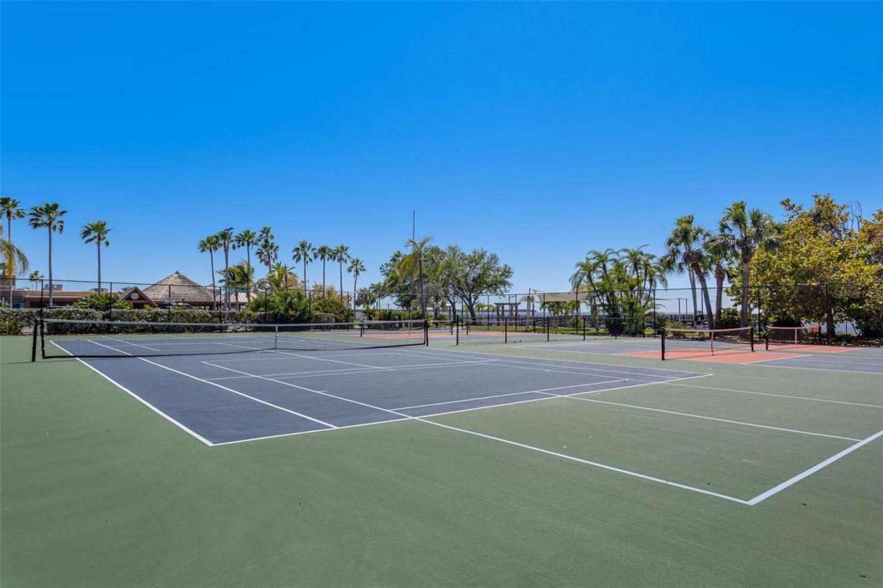 3248 Mangrove Point Drive, Ruskin, FL 33570 Photo