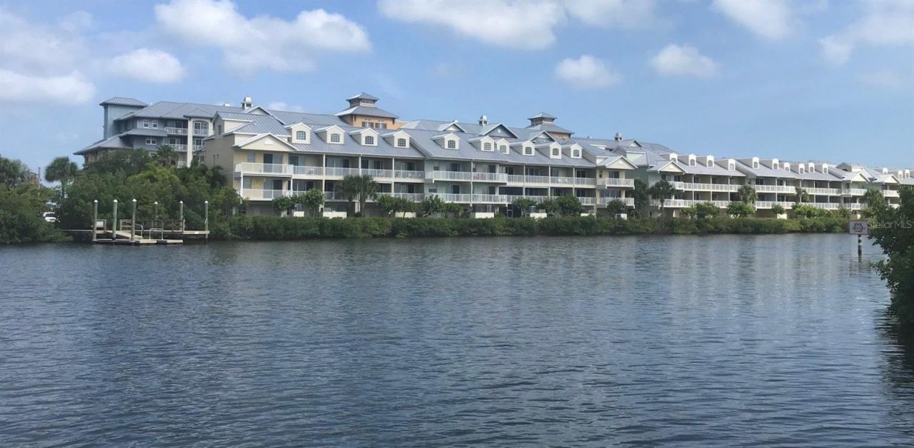 3248 Mangrove Point Drive, Ruskin, FL 33570 Photo