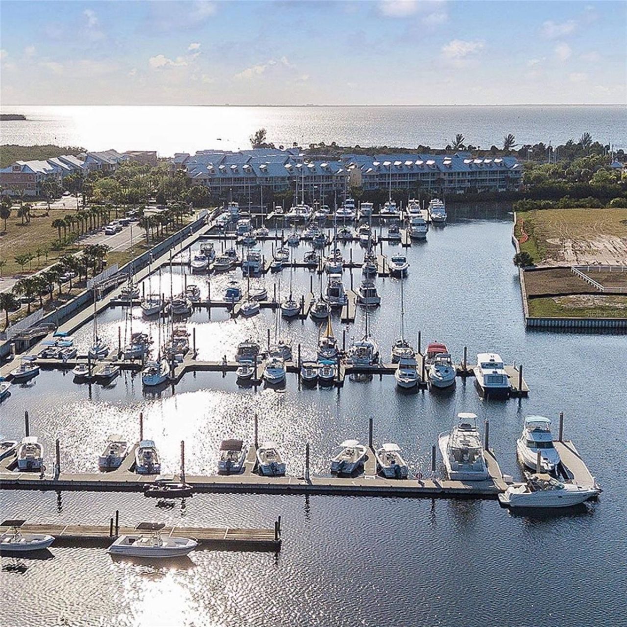 3248 Mangrove Point Drive, Ruskin, FL 33570 Photo