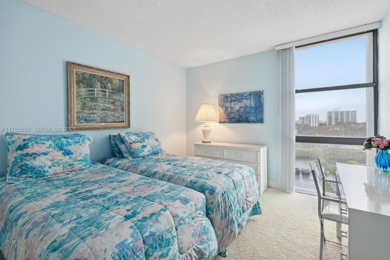 3625 N Country Club Dr, Unit 603, Aventura, FL 33180 Photo