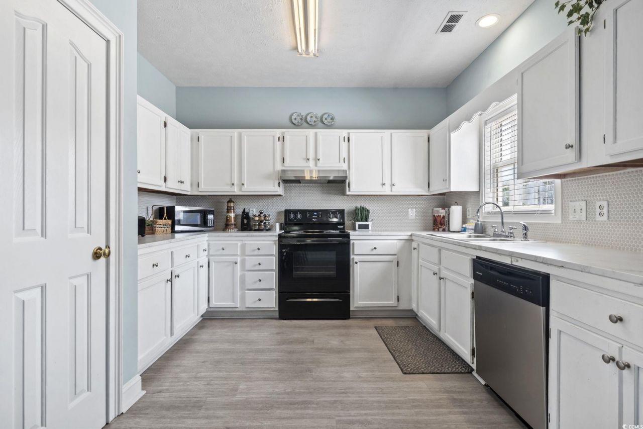 1508 Hillside Dr. S Photo 20