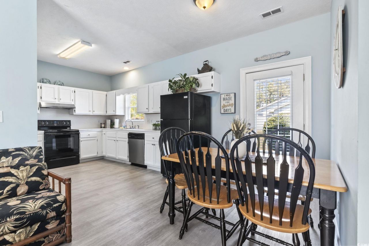 1508 Hillside Dr. S Photo 7