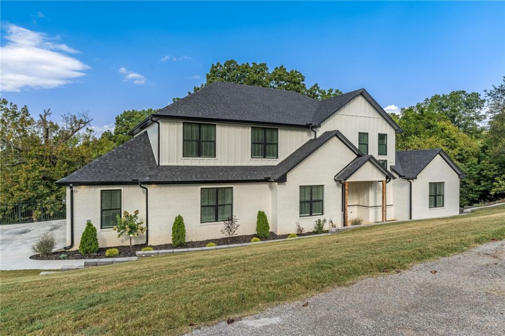 13775 Colline Road, Bentonville, AR 72712 Main Photo